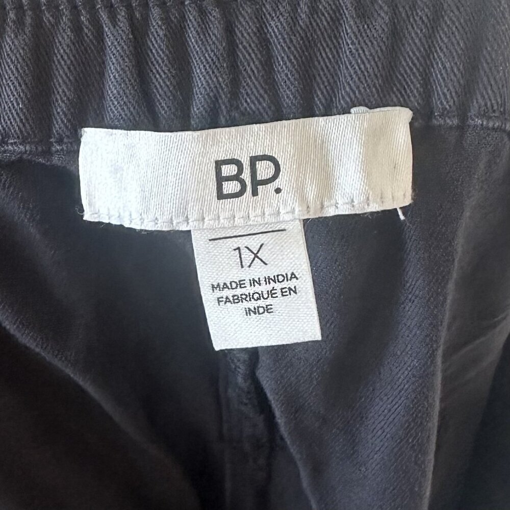 NWT BP by Nordstrom Black Pull-On Cargo Shorts - Size: 1X - Picture 4 of 8
